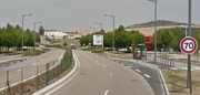 M83 en boulevard urbain à 2x2 voies traversant la zone commerciale d'Essey-lès-Nancy