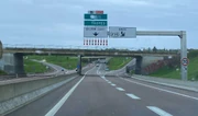 La LINO (RM274) à Daix