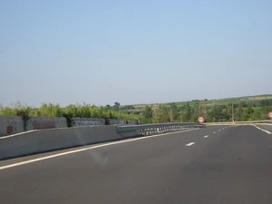 La section Nord de la RN312 a été doublée au début des années 2000.