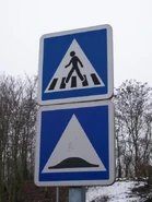 Modèle actuel en place (en bas). © GPS Nico