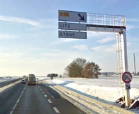 Diffuseur de la D55 (60), situé sur la RN31 à La Neuville-en-Hez
