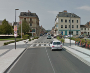 A l'entrée de Terrasson-Lavilledieu, après le Pont de l'Europe.