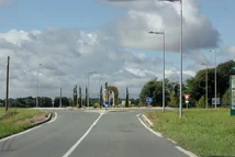 La D728 au rond-point avec la D119.
