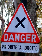 Super Signalisation en place au Vésinet (78). © GPS Nico