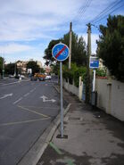 Panneau indiquant la fin d'une piste cyclable à Montpellier (34). © G.E.