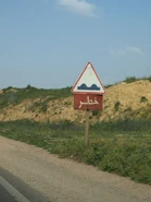 Panneau danger dos-d'âne. © Raphaël Lemaire