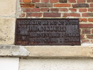 Plaque de cocher sur l'ancien tracé de la D62 à Liancourt.