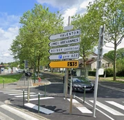 Cartouche blanc sur la RN2019.