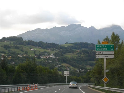 La D1212 entre la sortie 2 et 1