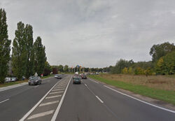 La D606 (ex-RN505) à Melun, vers le rond-point de l'Europe © Google Maps