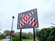 Panneau G1a de 2012 à Honfleur. © Conservatoire Indépendant des Equipements Routiers Européens