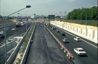 Construction de la RN186 (A86) à Rungis en 1990