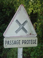 Modèle ancien équivalent en place dans l'ouest de la France. © Djakk