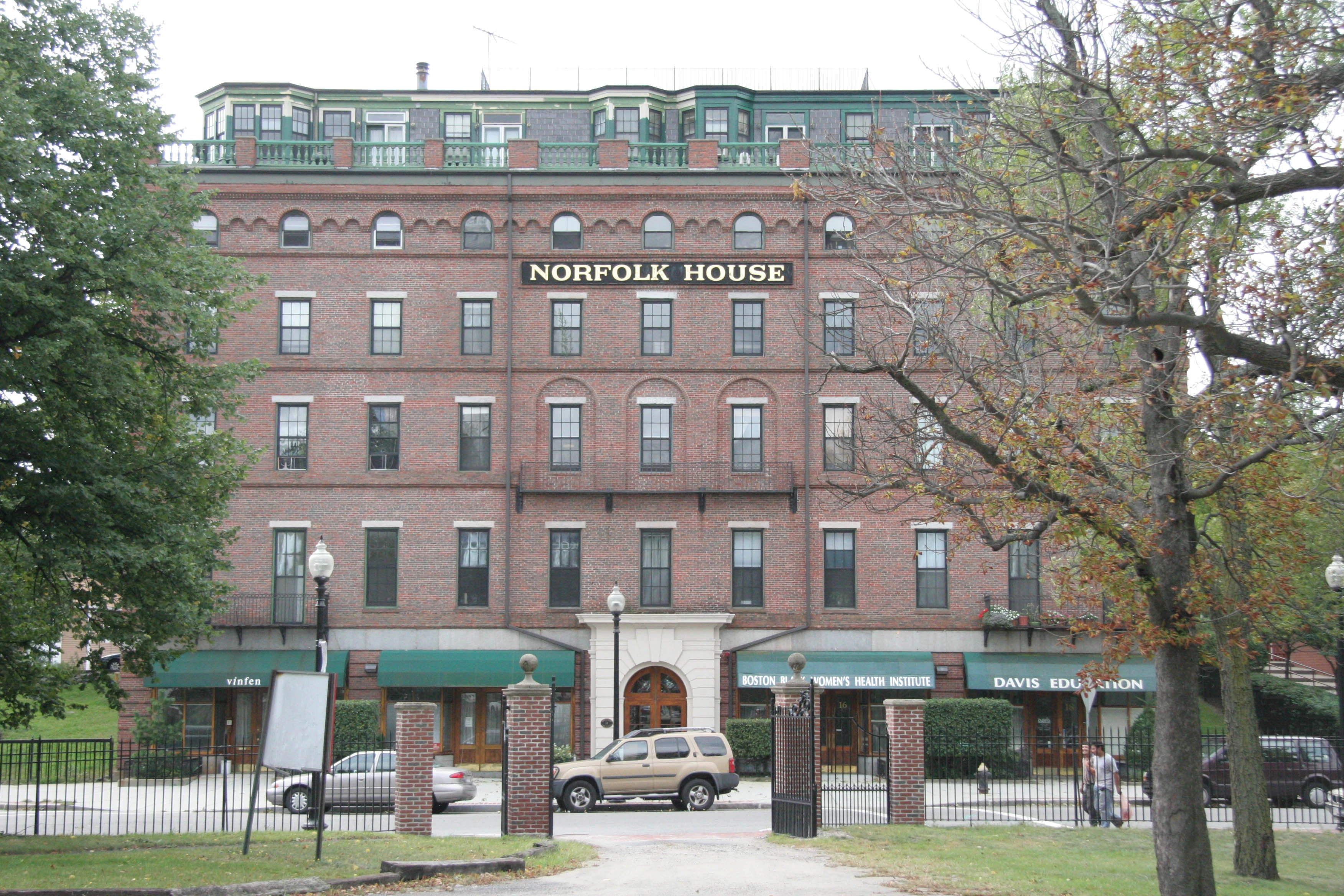 Norfolk House Right Here In Roxbury Wiki Fandom