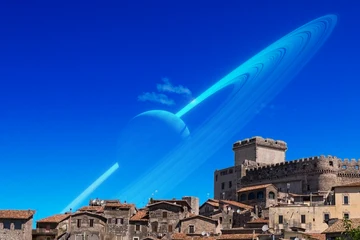 A typical morning on an Illorian town