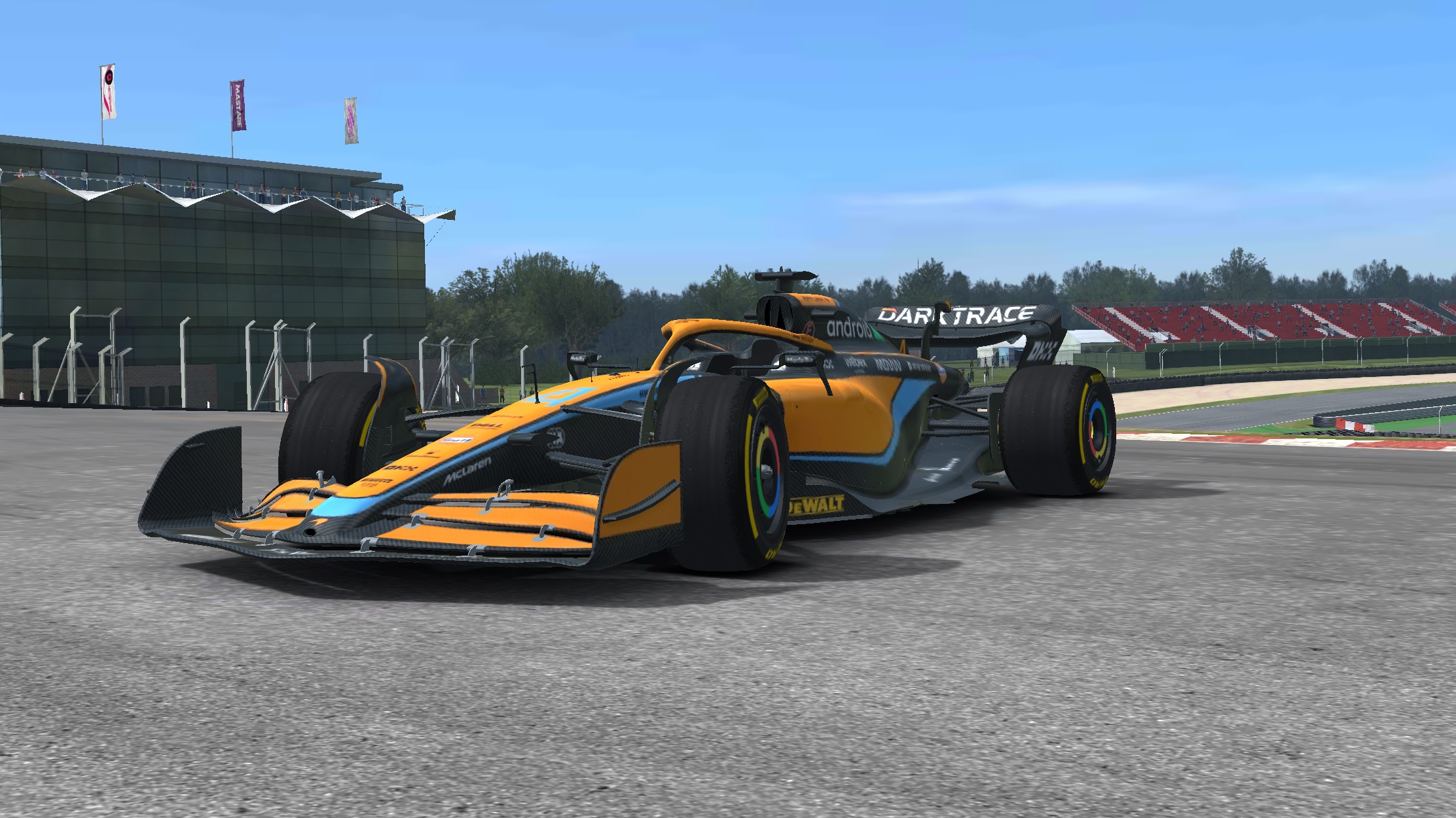 mclaren 2022 car