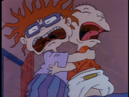 Stu scares Tommy and Chuckie