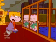 Rugrats - Angelica Nose Best 379