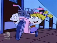 Rugrats - Grandpa Moves Out 481