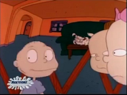 Rugrats - Fluffy vs. Spike 242