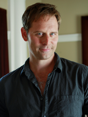 Jeffrey Nordling.png