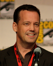 Dee Bradley Baker.png