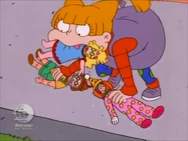 Rugrats - Chuckie Grows 176