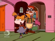 Rugrats - Babysitting Fluffy 495