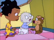 Rugrats - Dummi Bear Dinner Disaster 1