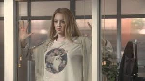 Liz Rules of Engagement Wiki Fandom