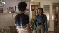 Runaways Big Shot-209-06~Alex-Livvie