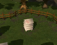 Hidey-hole Catherby beehive