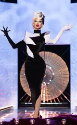 Scene Stealers Look – Cruella de Vil