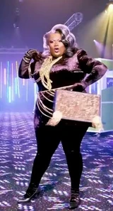 KornbreadRuVealLook.jpg (25 KB) Cast RuVeal Look