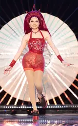 Night of a Thousand Spice Girls Look – Ginger Spice