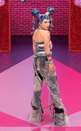 DenimEntranceLook.jpg (424 KB) Entrance/First Impressions Look