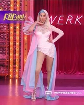 KerriEntranceLook.jpg (16 KB) Entrance Look