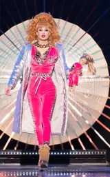 ScarlettHarlettFuglyButFashionableLook.webp (230 KB) Fugly But Fashionable Look