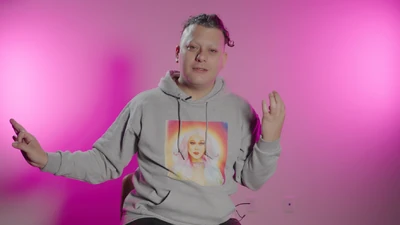 AnikaLeclereConfessionalLook