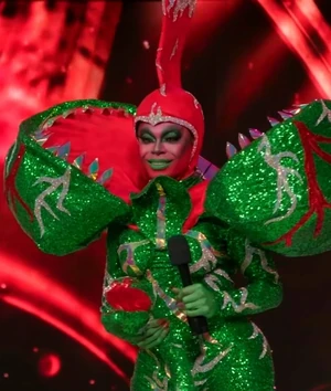 JayzeerShanteyVillanasLook1