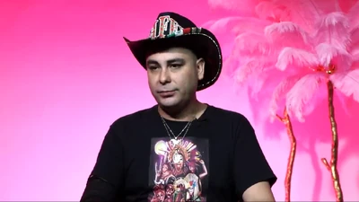 FaffyMonayConfessionalLook