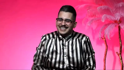 RosalindaConfessionalLook