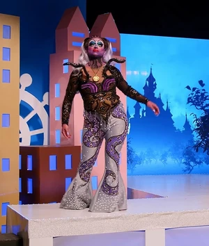 NahomyDisneyLook