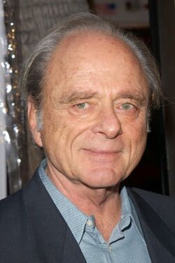 Harris Yulin