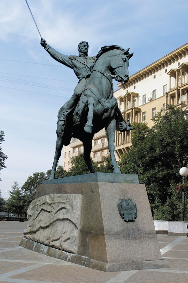 #конедостопримечательность Памятник Багратиону в Москве Открыт 5 сентября 1999 г