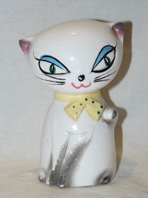 Big Mouth Meow Salt & Pepper Shaker Set