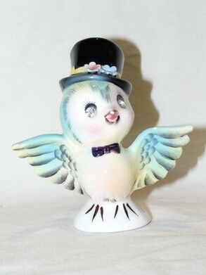 Vintage Lusterware Mini Salt and Pepper Shakers Birds in Top Hats Fancy  Dress