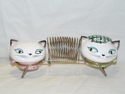 1958 Holt Howard Cozy Kittens Salt and Pepper Shaker Set with