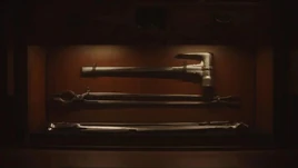 GravityHammerMagneticTongs-TheMandalorianChapter1