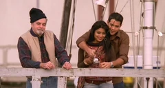 Гарретт Гриффин в роли старого моряка («На другом конце провода»)